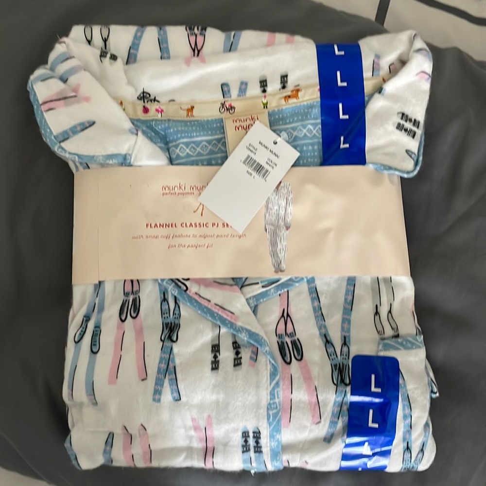 Pajamas set